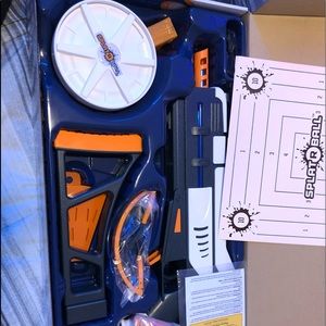 AIR JORDAN RETRO ORANGE AND WHITE (size 12) and a orbeez slplatrball gun